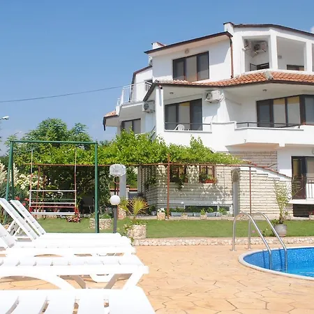 Къща за гости Roza Балчик